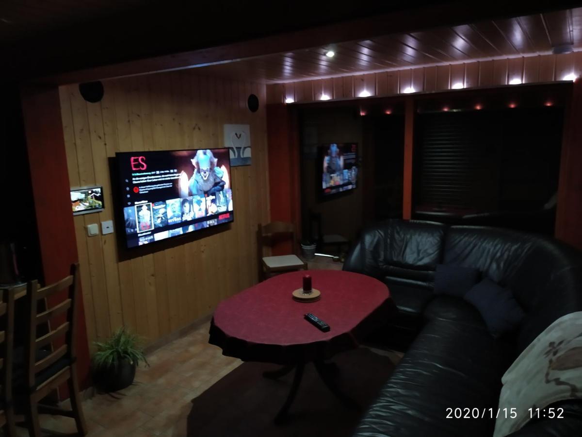 Waldluftin Apartment Lauscha Luaran gambar